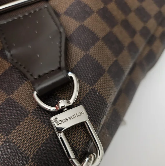 Men's Slingbag / crossbody - Picture 5 of 10